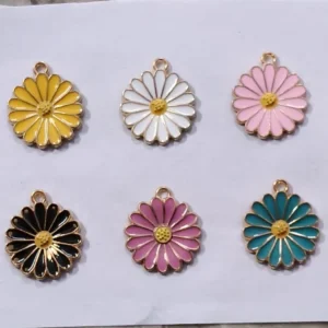 Daisy Flower Charms
(1 Piece)