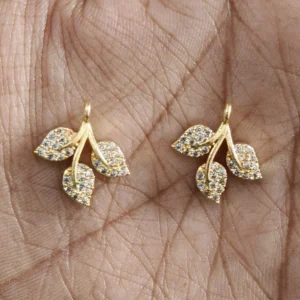 Ad Leaf stone Pendant 
(1 Piece)