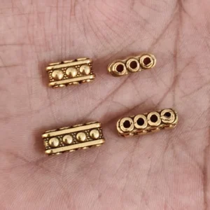 *Spacer(A)
(4 Piece)