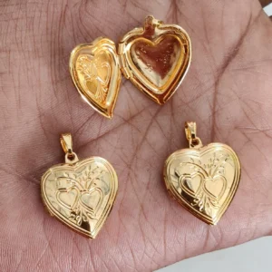 Open Big Gold Heart
(1 Piece)