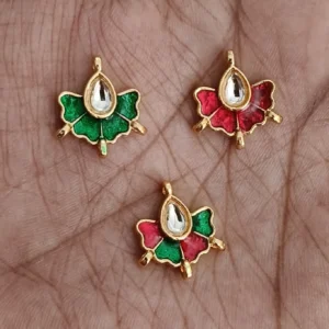 Flower Pendant 
(1 Piece)